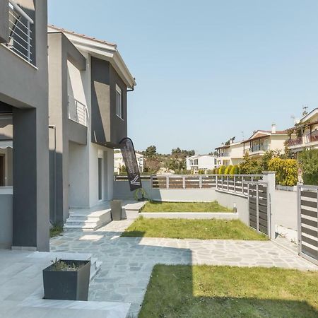 V Luxury Apartments 시비리 외부 사진