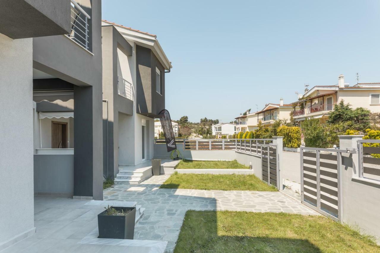 V Luxury Apartments 시비리 외부 사진