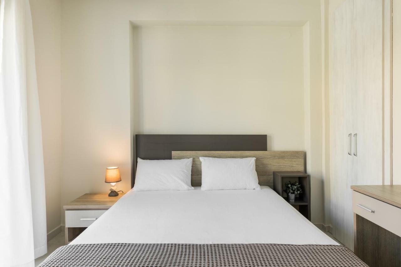 V Luxury Apartments 시비리 외부 사진
