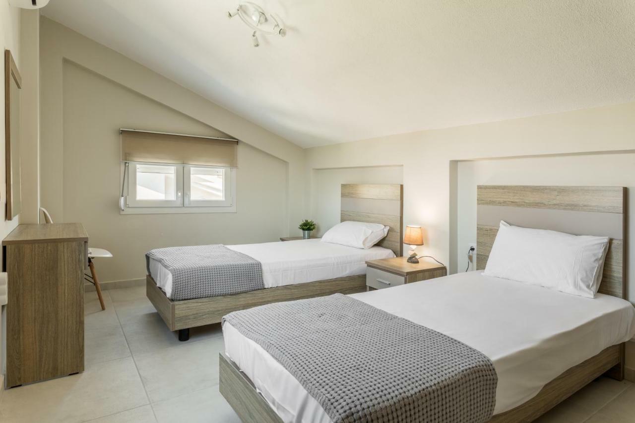 V Luxury Apartments 시비리 외부 사진