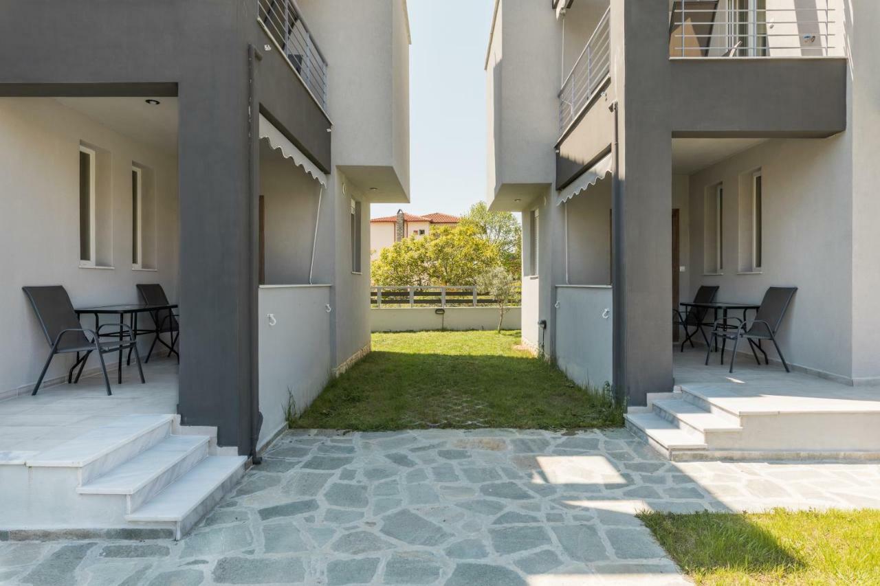 V Luxury Apartments 시비리 외부 사진