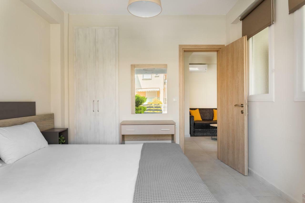 V Luxury Apartments 시비리 외부 사진