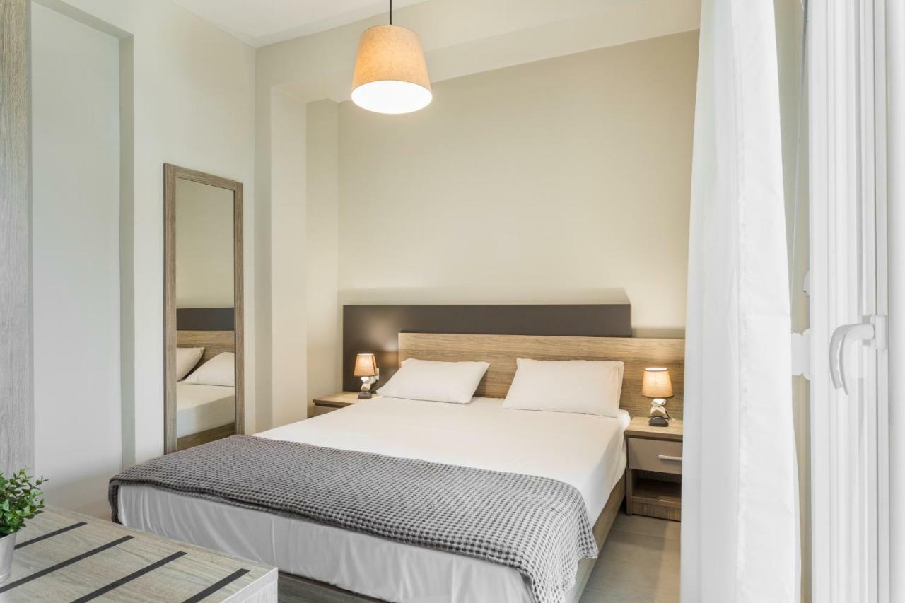 V Luxury Apartments 시비리 외부 사진
